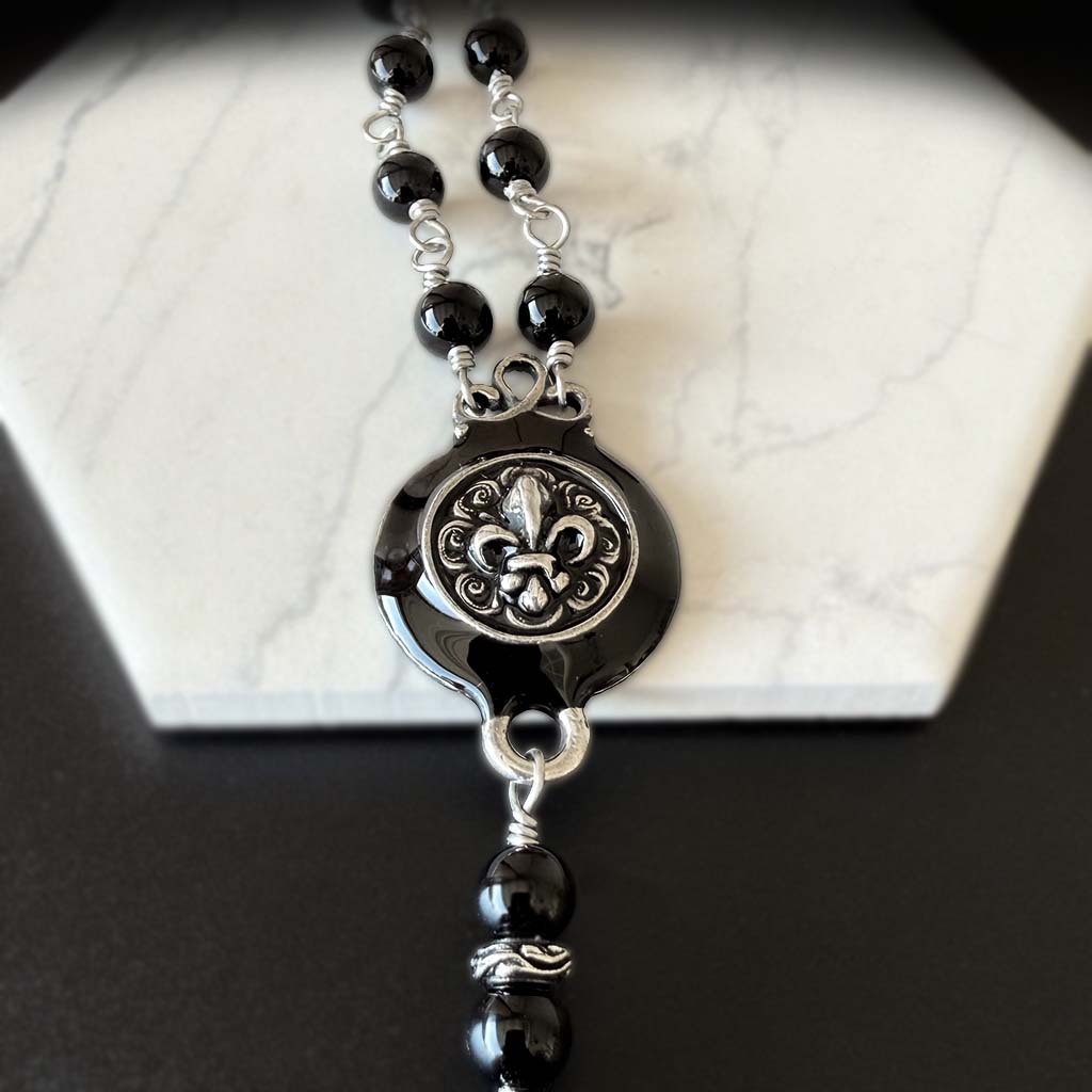 Royal Fleur Rosary Necklace