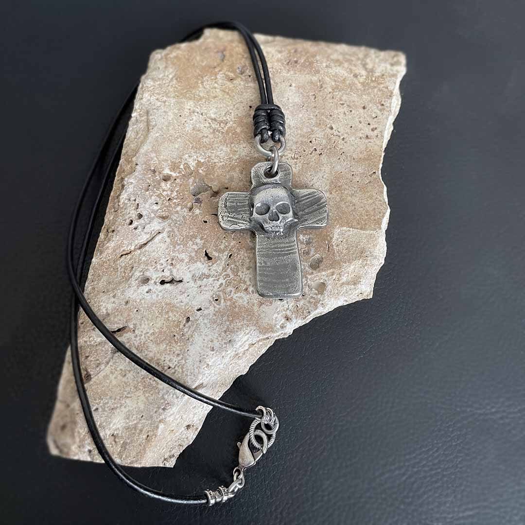 Unique skull necklace from Rock My Wings featuring the Memento Mori Skull Cross Pendant.