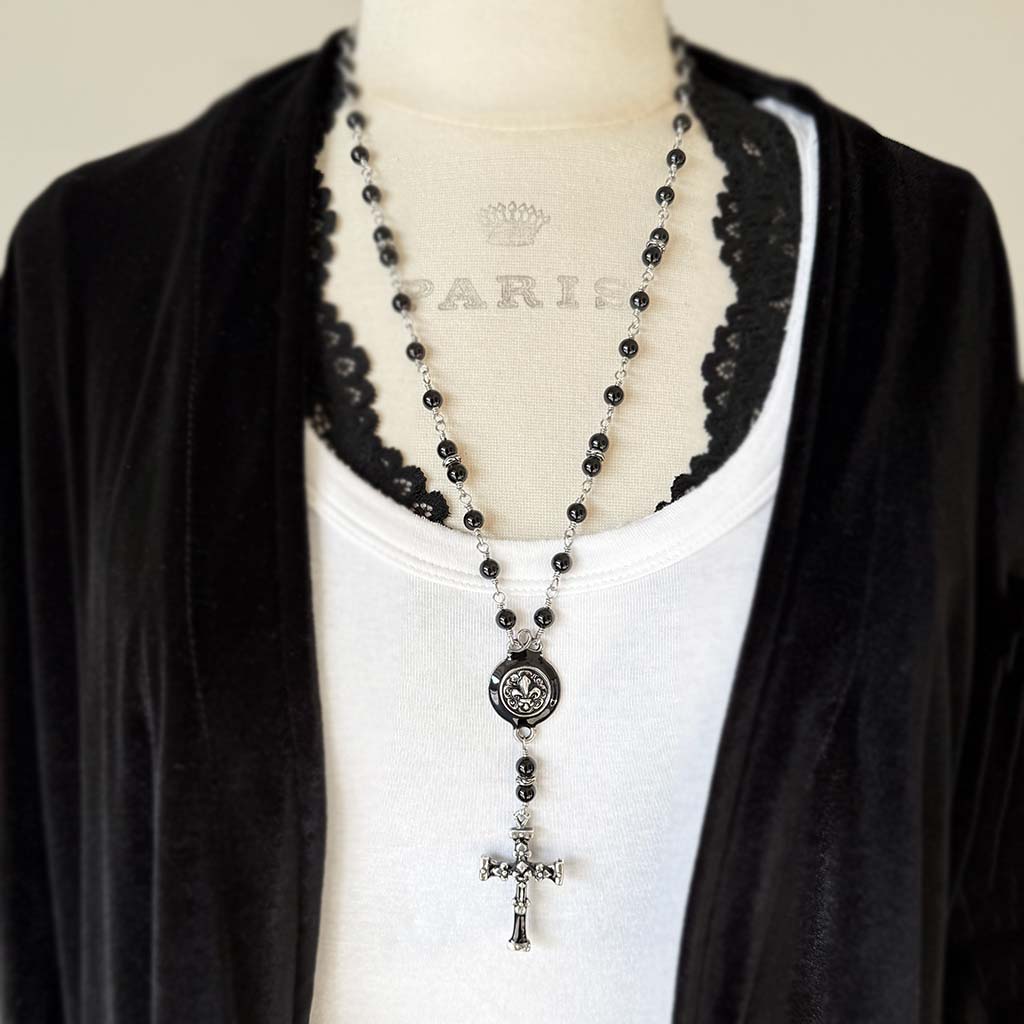 Royal Fleur Rosary Necklace