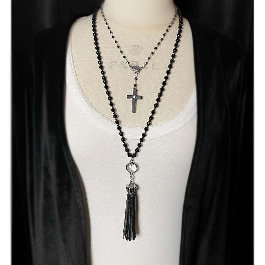 Rosary Necklace in Black / Silver – Kireiki
